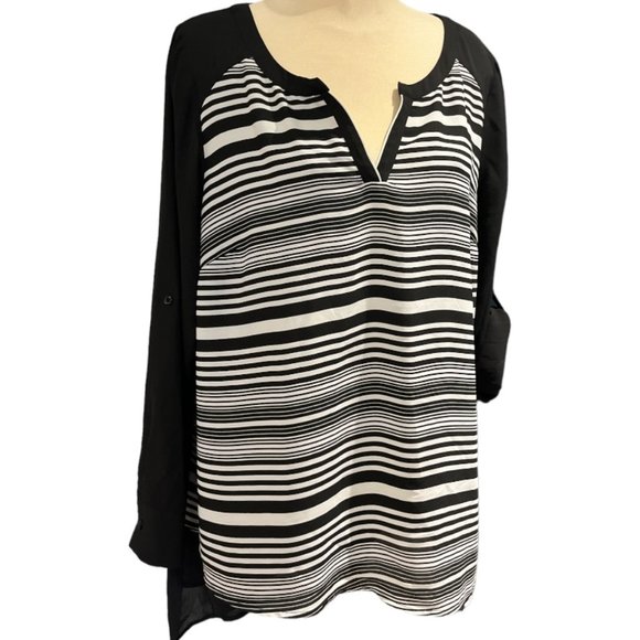 LANE BRYANT Blouse Size 18 / 20 Striped Asymetrical - Picture 2 of 16